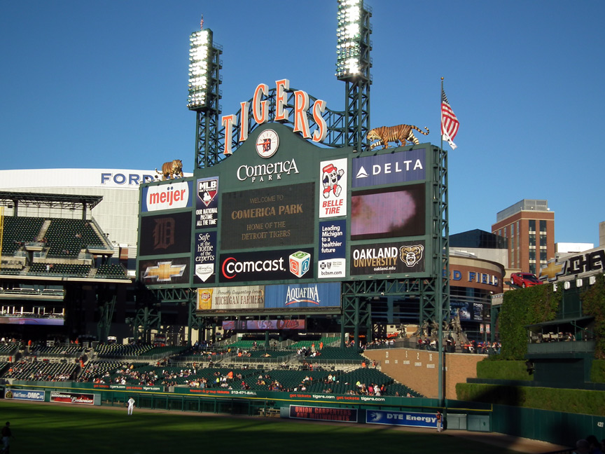 gal/2010/2010-09-10 - Detroit Tigers vs. Baltimore Orioles, Comerica Park (L 6-3)/DSCF1268.jpg